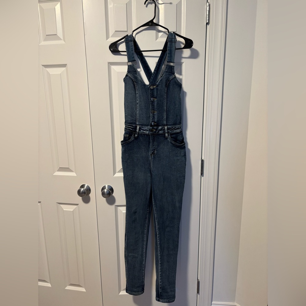 VENUS Dark Blue Denim Jeans